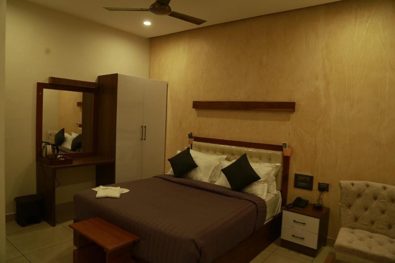 Casa Orchid 호텔 Alappuzha 외부 사진