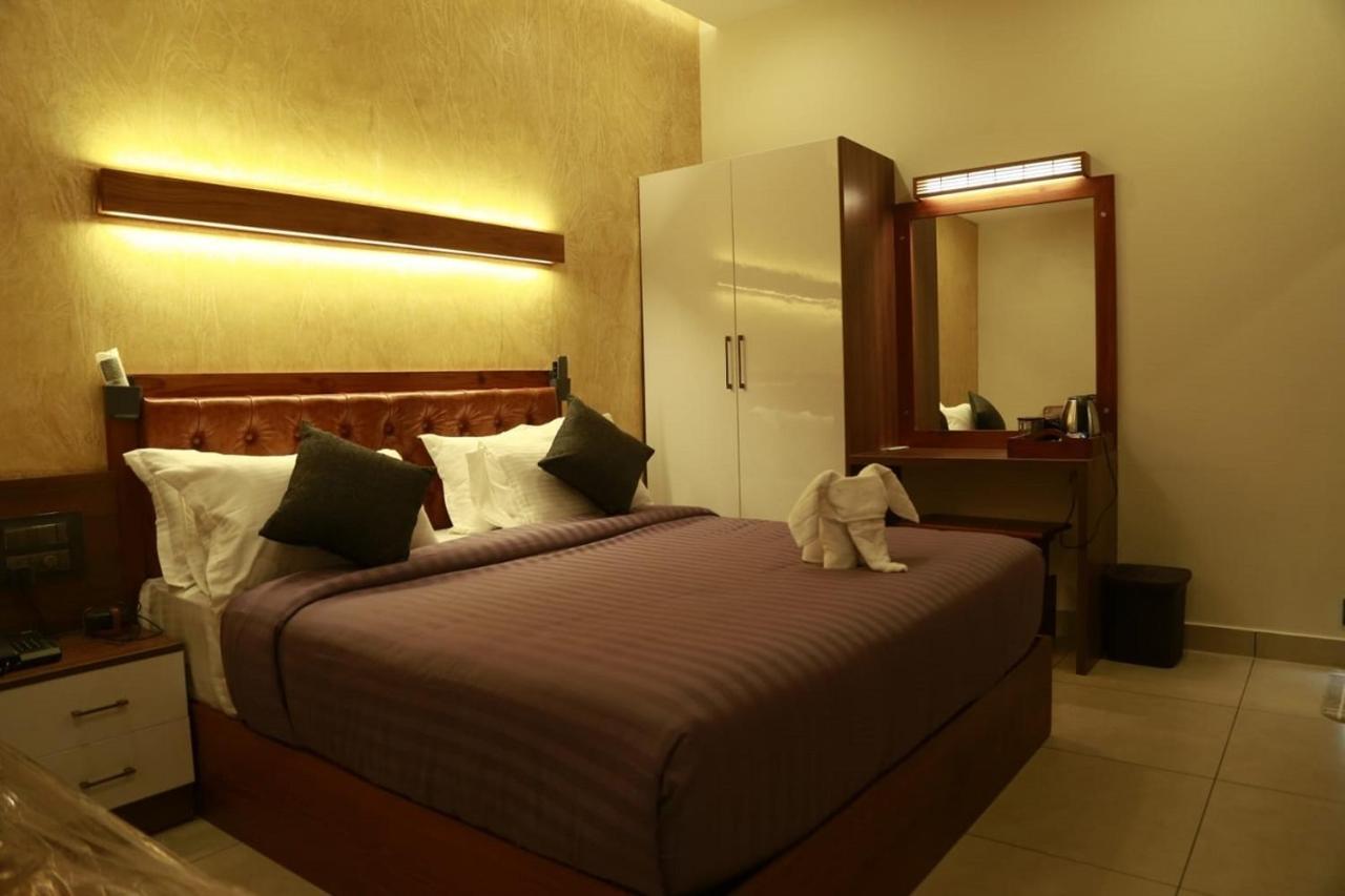 Casa Orchid 호텔 Alappuzha 외부 사진